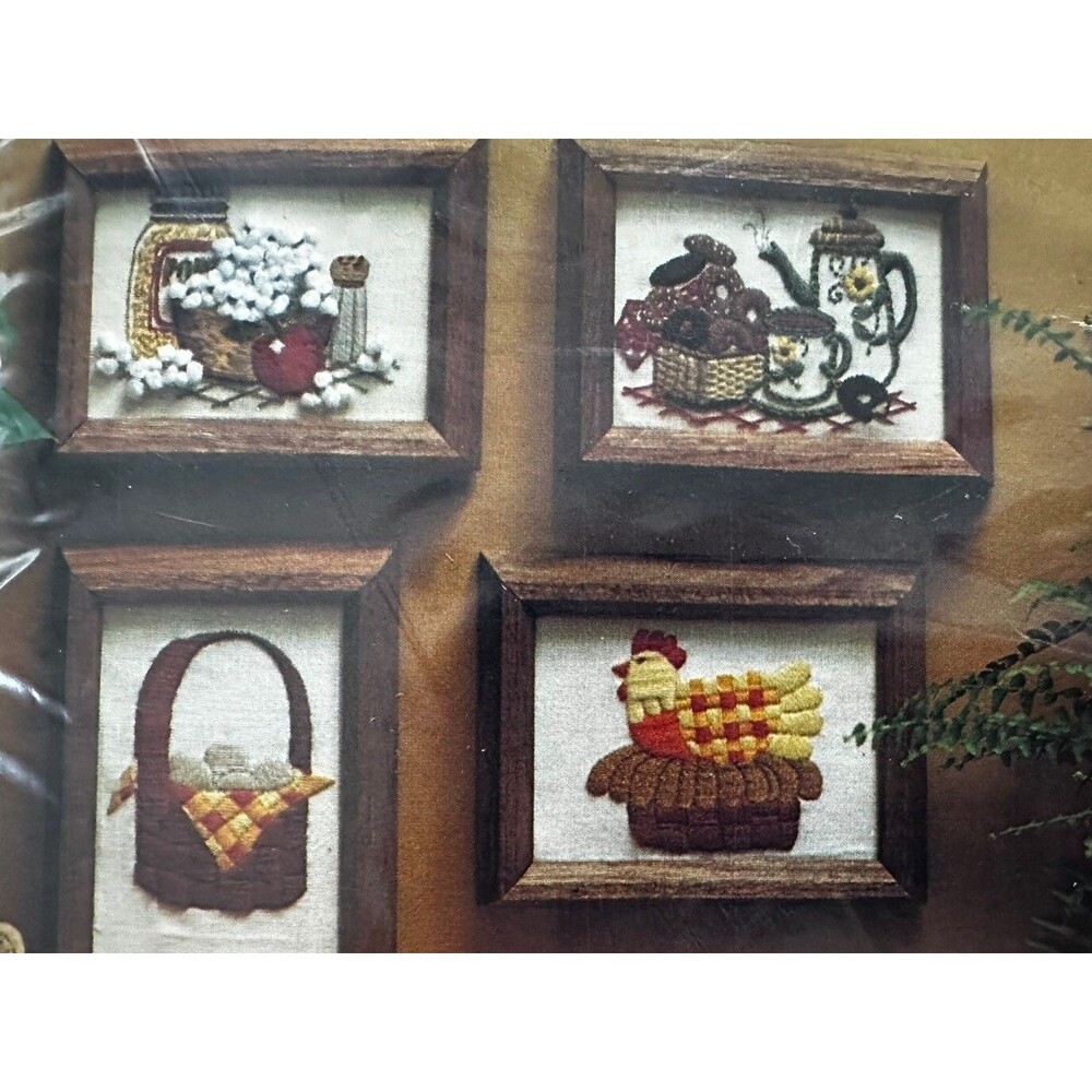 Embroidery Crewel Kit Popcorn & Donuts 1983 Creative Circle Granny CROSSSTITCH